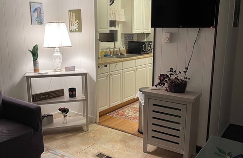 Pleasant Gap House | Simple mobile home in Happy Valley