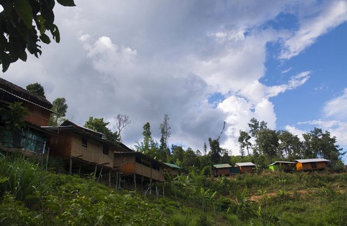 Mae Wang House | Simple Wooden Bungalows in the mountains of Chiang Mai Province