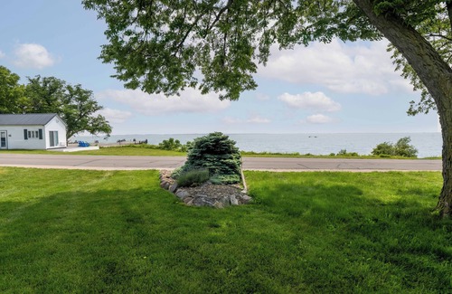 Kelleys Island House | Simply Kelleys Resort -The Great Escape Home-