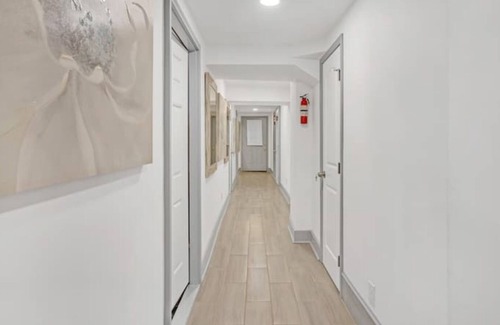 East Side Apartment | Simply Paradise Studio Suite
