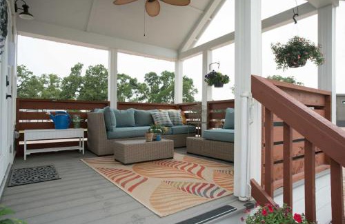 Austin Apartment | Simply Southern Tiny House Retreat