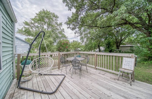 Rolla House | Simply Sweet 3 Bedroom Home - near MS&T & Fort Leonard Wood