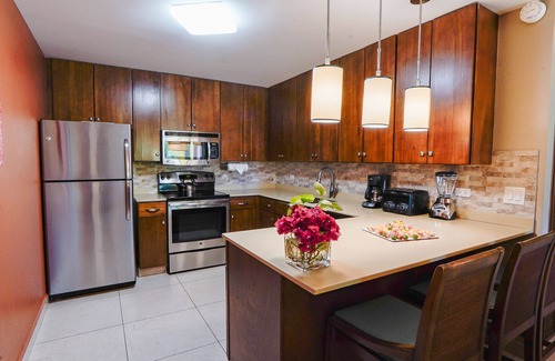 Pelican Key Resort | Simpson Bay Resort, Marina & Spa