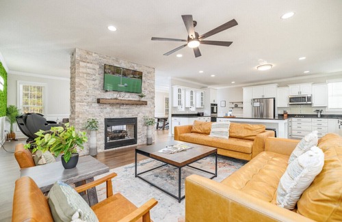 Southern Pines House | Simulator & Unbeatable Golf Experience On 2 Acres!