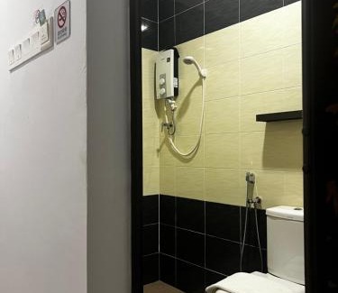 Kluang Hotel | SiN LiEN HOTEL