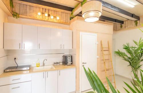 Netanya Apartment | Sinai Sunrise