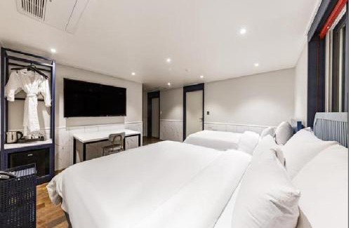 Buk-gu Hotel | Sinan Equelim Hotel