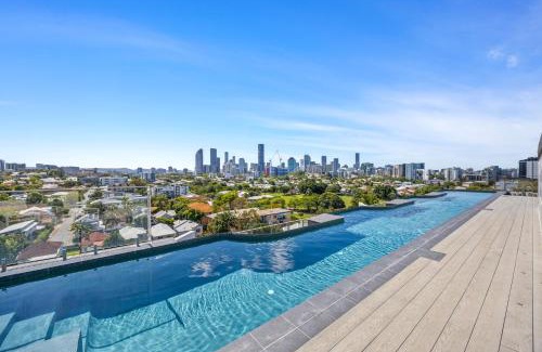 East Brisbane Apartment | Sinclair Apartments - Free Secure Parking