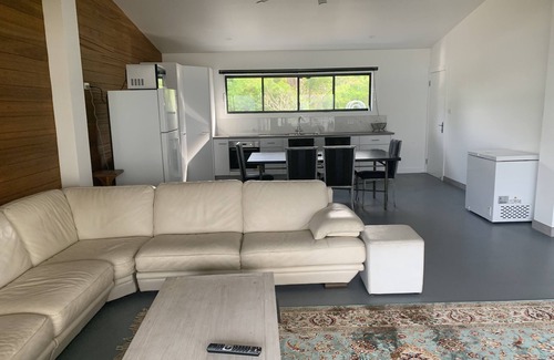 Whitsundays Resort | Sinclair Bay Resort (Unit 1) - Private and secluded waterfront units