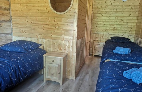 Tori Parish Ski Chalet | Sindi puhkekeskus