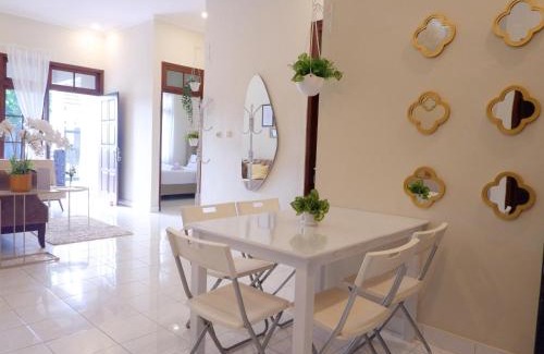 Ngemplak Villa | Singgah Tentrem Homestay - Yogyakarta