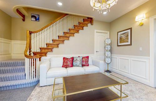Holyoke Apartment | Single Bedroom - Victory Residence