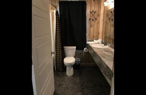 Island Park Ski Chalet | Single Cabin Unit 4