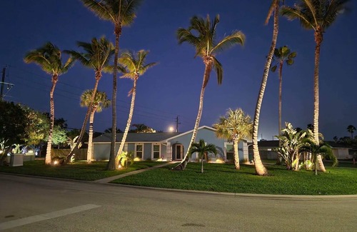 Harbor East House | Single Family Home - Walkable to the Beach - Heated Pool