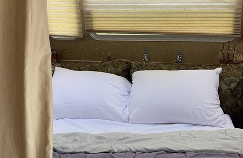 White Mills RV Rental | Single family mobile home for rent 5 mins from wallenpaupack.