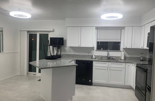 Cocoa House | Single Female only