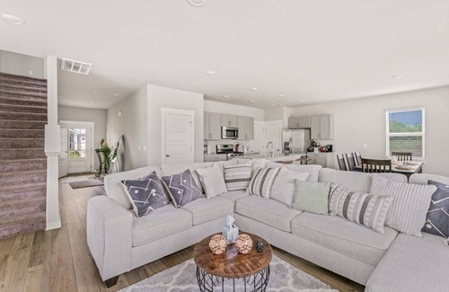 Lebanon House | Single home