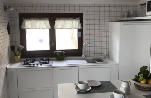 Gardone Riviera House | Single house lake view 4 people 10 minutes walk from the center