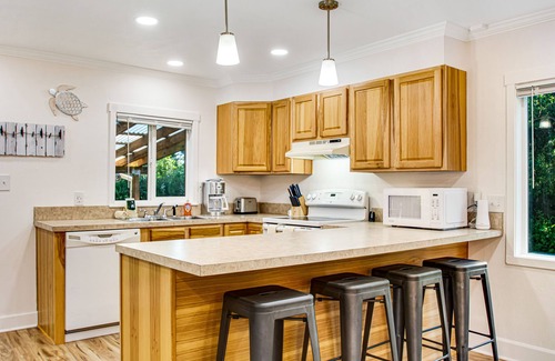 Ocean Park House | Single-level home with firepit & gas fireplace - walk to the beach, 3 dogs OK