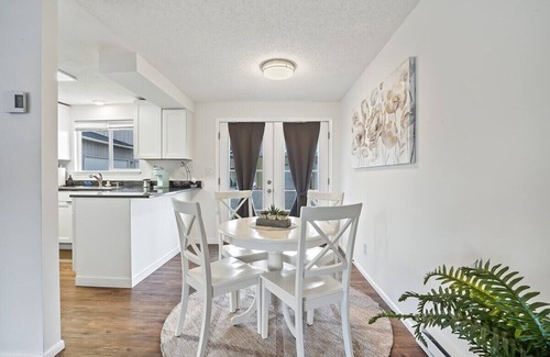 Franklin - Randolph Apartment | Single Level Homestay - Prime Location
