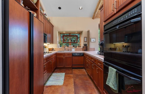 The Ranch House | Single Level, Monthly Rental, Pond out Back!
