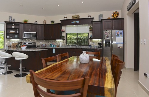 Coco House | Single Level Oceanview Home - 3 King Bedrooms