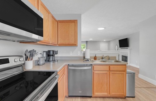 Thompson's Station House | Single-Level Comfort | Clean, Quiet, Great Beds