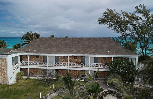 Farmer's Hill House | Single Room, 1 King Bed, Ocean View, Exuma Palms Boutique Hotel