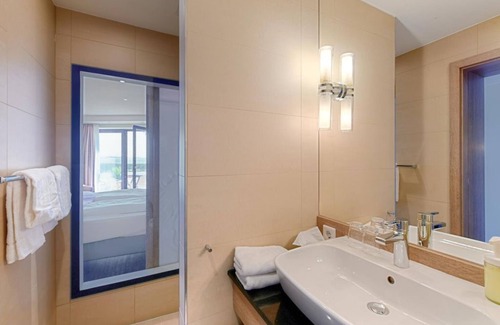 Toenning House | Single room comfort Landside - Strandhotel Fernsicht