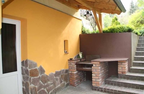 Burg Stargard Cottage | Single Room - Pension Villa Martha