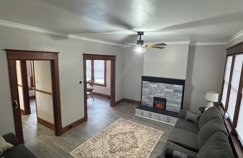 Aliquippa House | Single room rental access to airport, Shell plant , and Beaver Power planet.