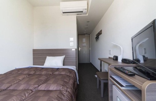 Hakata Ekimae Hotel | Single room smoking semidouble plan for 2 people/Fukuoka Fukuoka