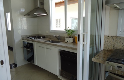Jardim Virginia House | SINGLE STOREY HOUSE - COMFORT AND LEISURE - ENSEADA - GUARUJÁ -