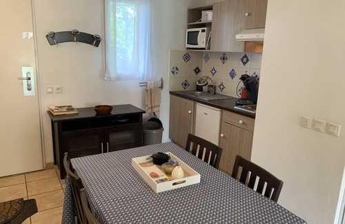Barbaste Apartment | Single-storey terrace apartment in the Golf residence