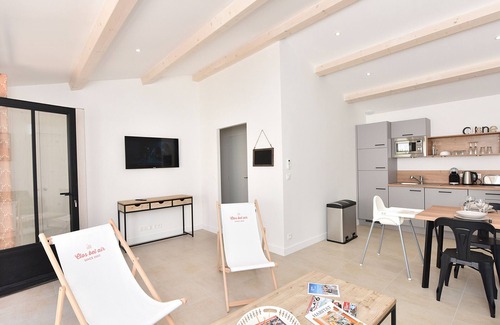 Saint Vivien House | Single-story House with Parking and Air Conditioning near Châtelaillon-Plage