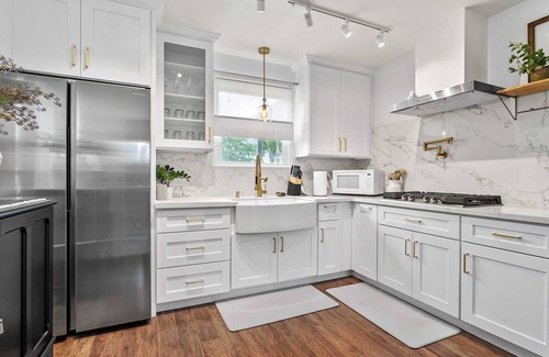 Hacienda Heights House | Single-Story｜Lush Backyard for Pets｜Garage Access｜Month2Month available #42099