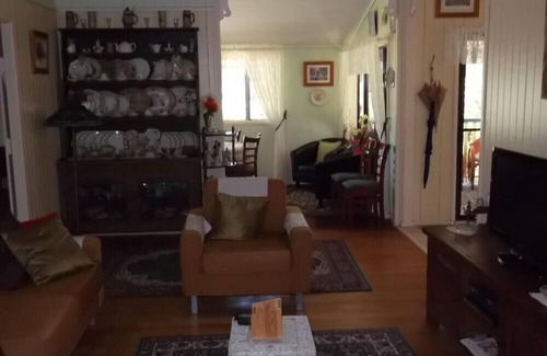 Woolooga Bed & Breakfast | Single Woolooga Australia