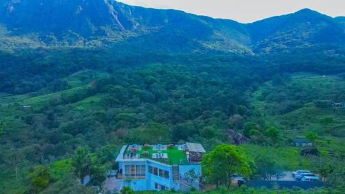 Rakwana Hotel | Sinharaja Tea Garden Hotel