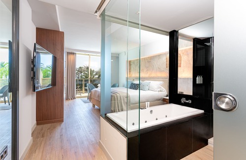 Arona Hotel | Sir Anthony Hotel