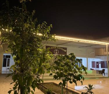 Balachaur Bed & Breakfast | Sir Mam Ashram