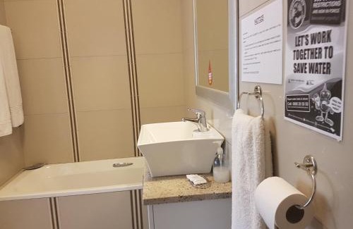 Walmer House | Sir Roys Guest House