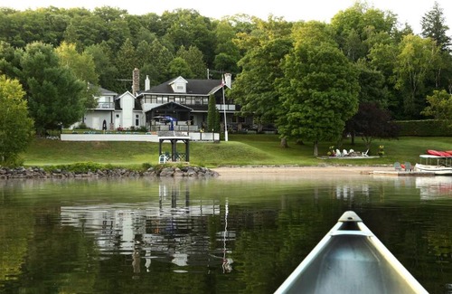 Eagle Lake Resort | Sir Sam's Inn & Spa