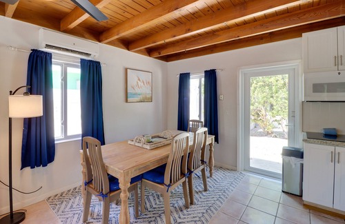 Little Venice House | 'Siren Song' - Cozy Marathon Getaway w/Garden!