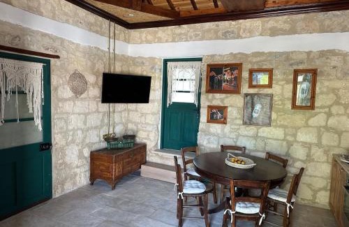 Kallepia Villa | Siren Village Living