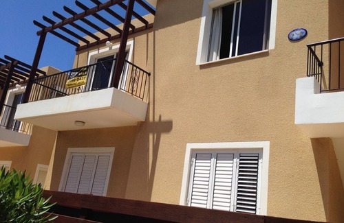 Universal Apartment | Sirena Sunrise