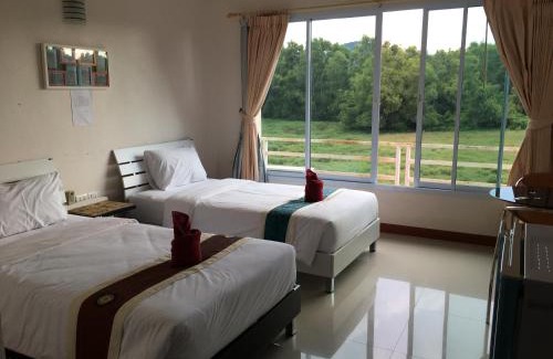 Khanom Apartment | Siriburi Resort