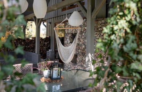 Mołowiste Bed & Breakfast | Sirvis Apartamenty