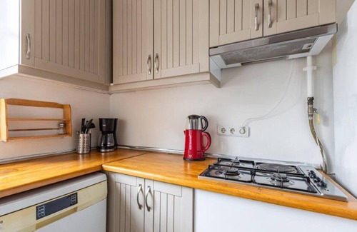 Pera Apartment | Sishane 1