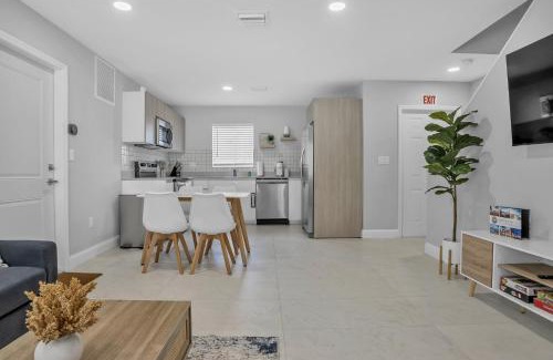 Downtown Fort Lauderdale Villa | Sistrunk Shades Villas #3 - Brand New Townhomes Downtown Fort Lauderdale