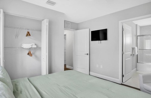 Downtown Fort Lauderdale Villa | Sistrunk Shades Villas Units #1 & #2 Combined